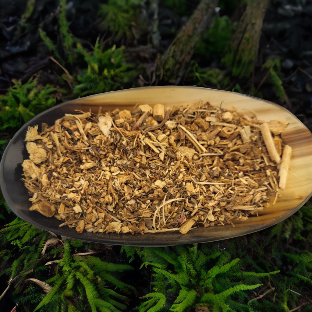 Dried Butcher’s Broom (Ruscus aculeatus) in a 2.5" x 3.7" pouch. Used for protection, energetic boundaries, and banishing. Ideal for spell jars, charm bags, and ritual defense.