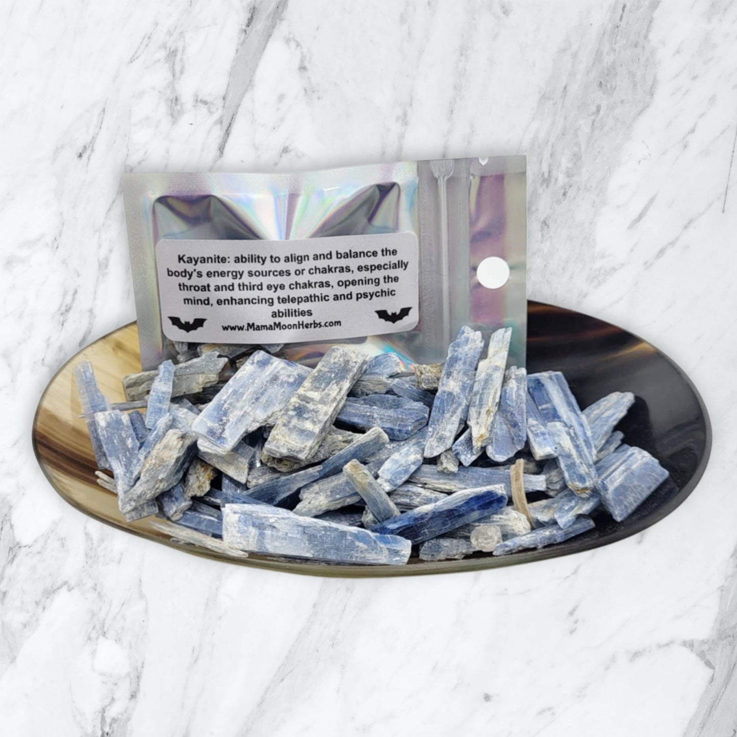 Raw Kyanite Crystals (3–4 Stones) for Cord Cutting, Chakra Alignment & Witchcraft Ritual Use
