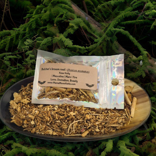 Dried Butcher’s Broom (Ruscus aculeatus) in a 2.5" x 3.7" pouch. Used for protection, energetic boundaries, and banishing. Ideal for spell jars, charm bags, and ritual defense.